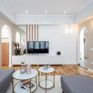  Διαμέρισμα Old Town Bucharest, Lovely 2 Bedrooms Ρουμανία