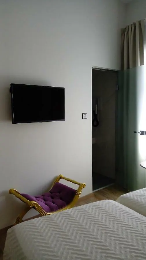 9 Muses Hotel Larnaca Cypr